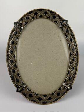 Oval Frame W/Enamel & Rhinestone Detail 5 X 7 Blue Navy Made By Burnes Of Boston